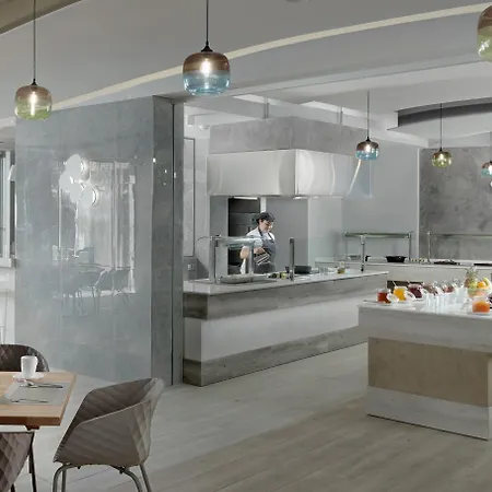 Melrose By Mage Hotel 4*