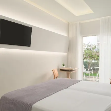 Melrose By Mage Hotel 4*