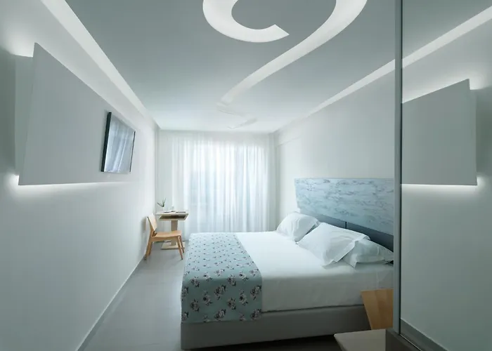 Hotel Melrose By Mage