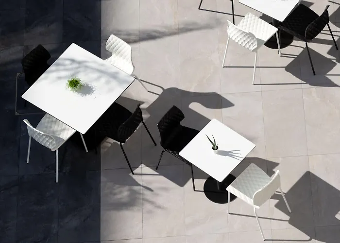 Hotel Melrose By Mage 4*