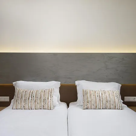 Melrose By Mage Rethimno