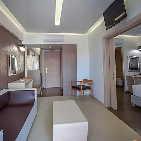 Hotel Melrose By Mage 4*