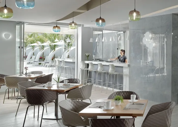 Melrose By Mage Отель